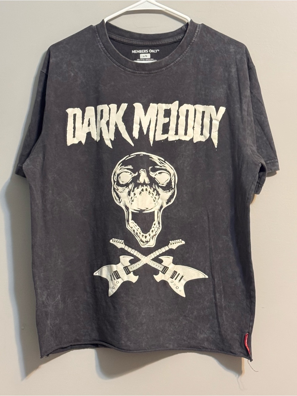 Members Only Dark Melody World Tour Skull Guitar Graphic Tee L Large